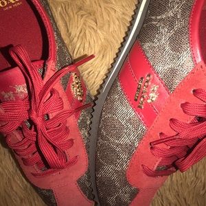 Coach shoes size 7.5